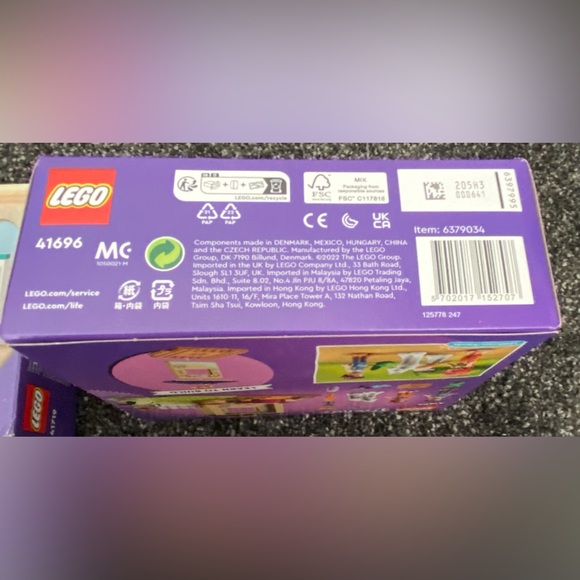 2 Lego Friends Sets Mobile Fashion Boutique and Pony Washing Stable 41696 41719 - Picture 3 of 8